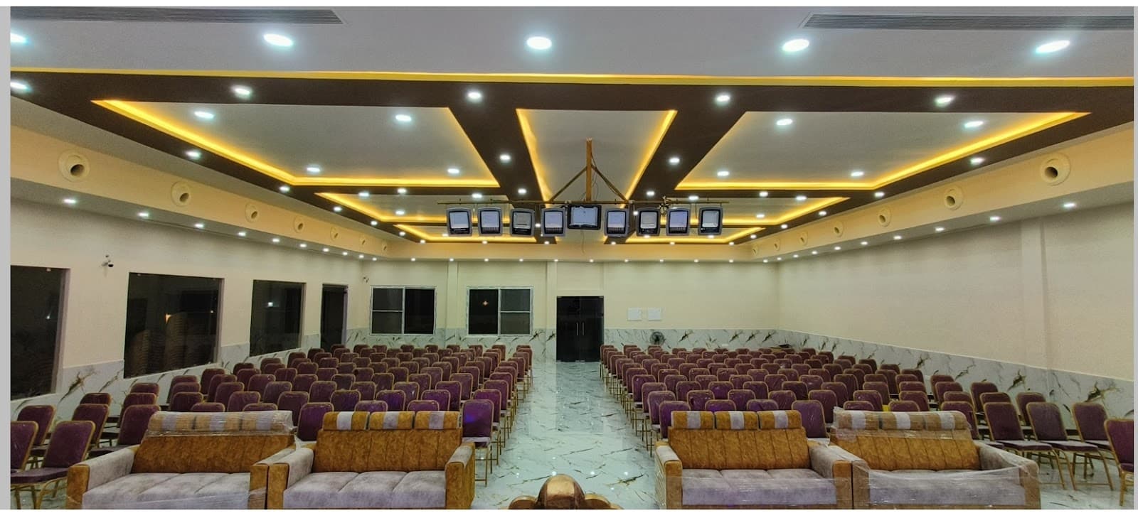 KN CONVENTION, Guntur