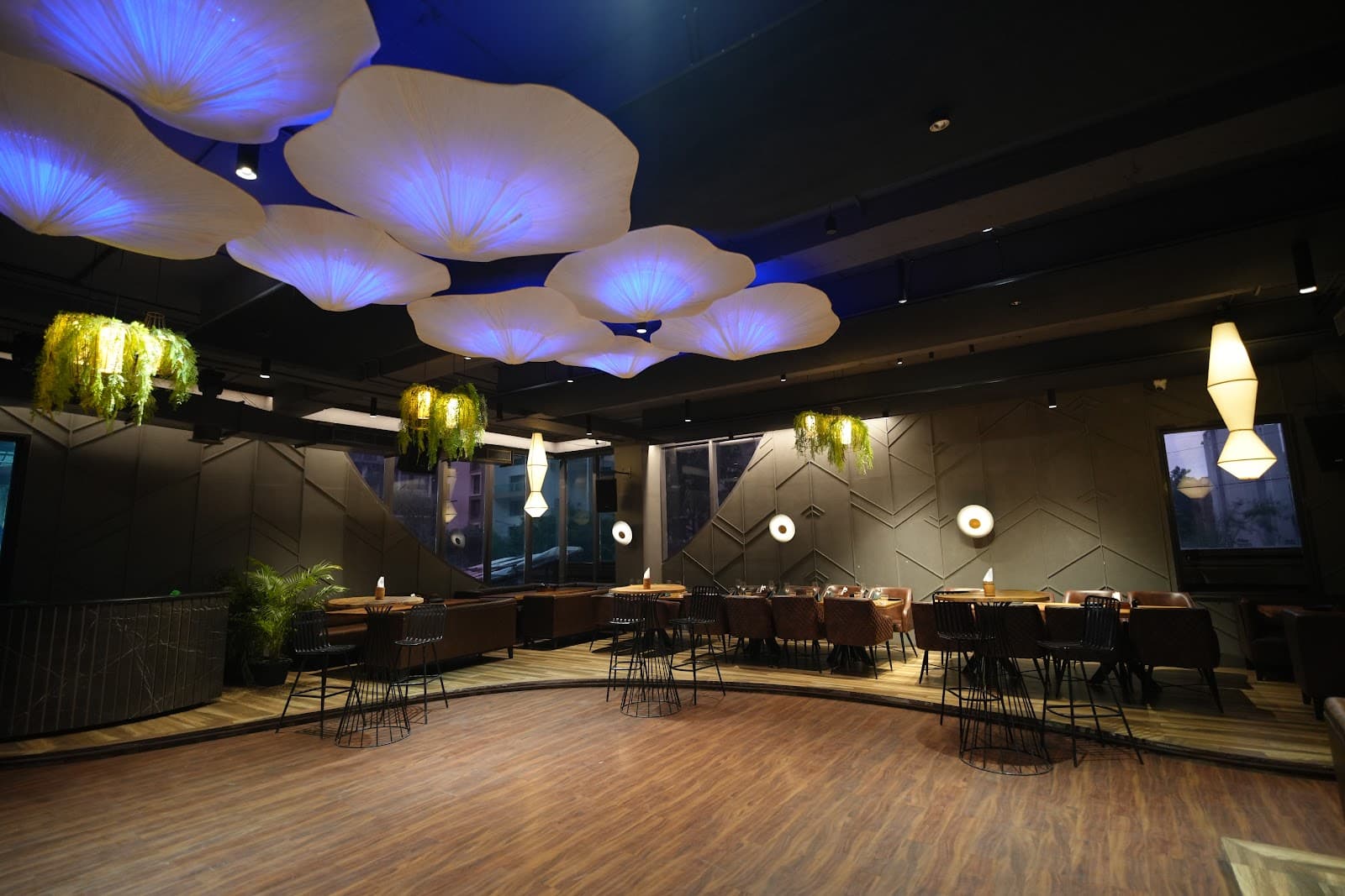 Opulence Banquet Hall - Balewadi, Pune