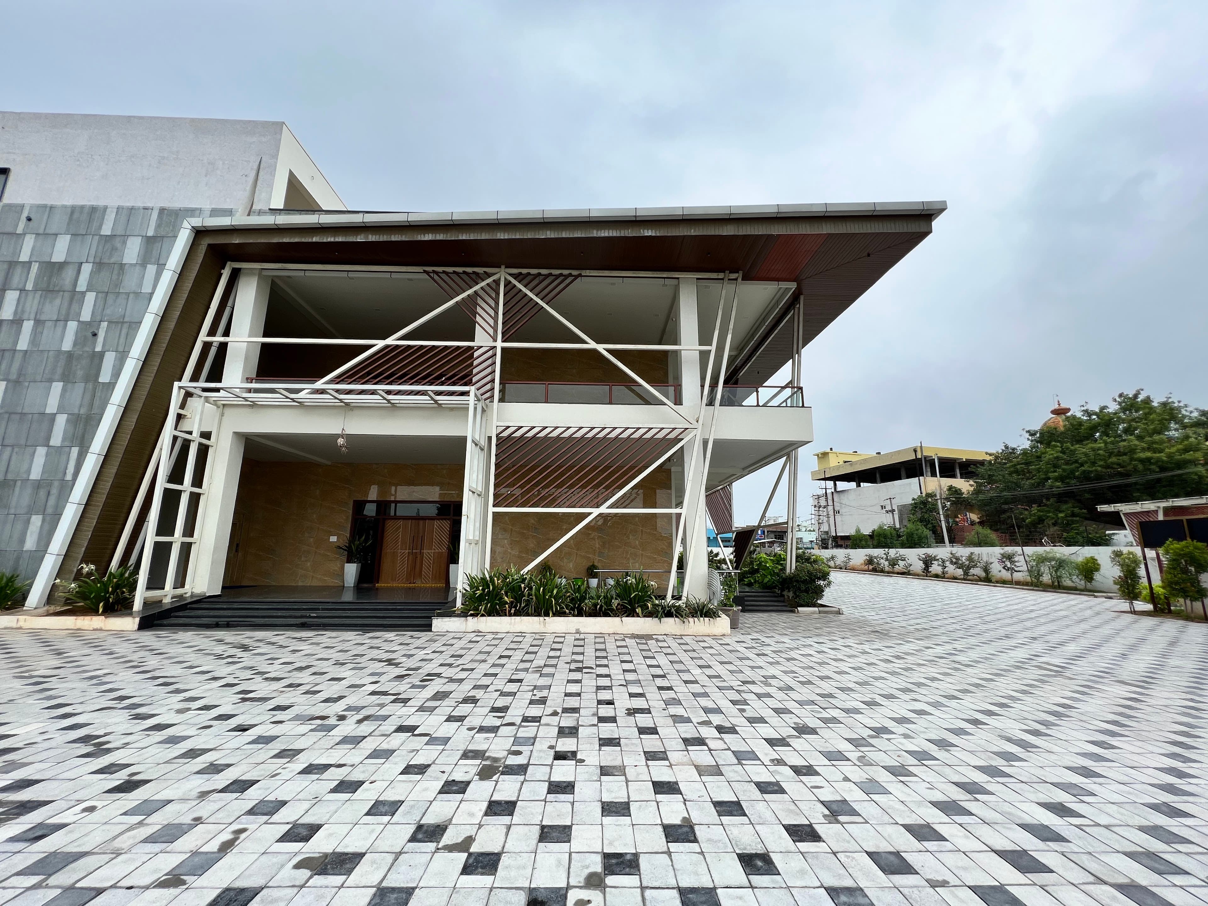 Ravi Mahal Conventions, Suryapet
