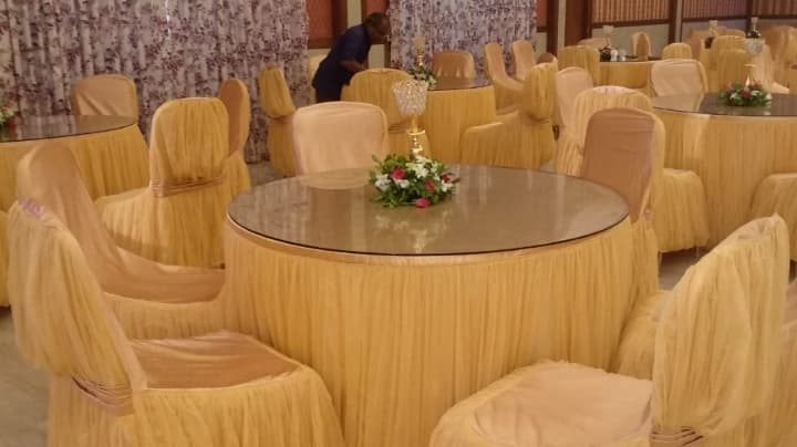 Megarugas banquets, Mumbai