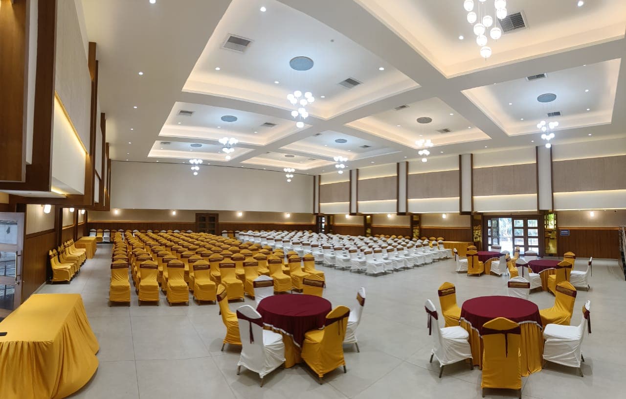 Nanki Convention Hall, Hubballi