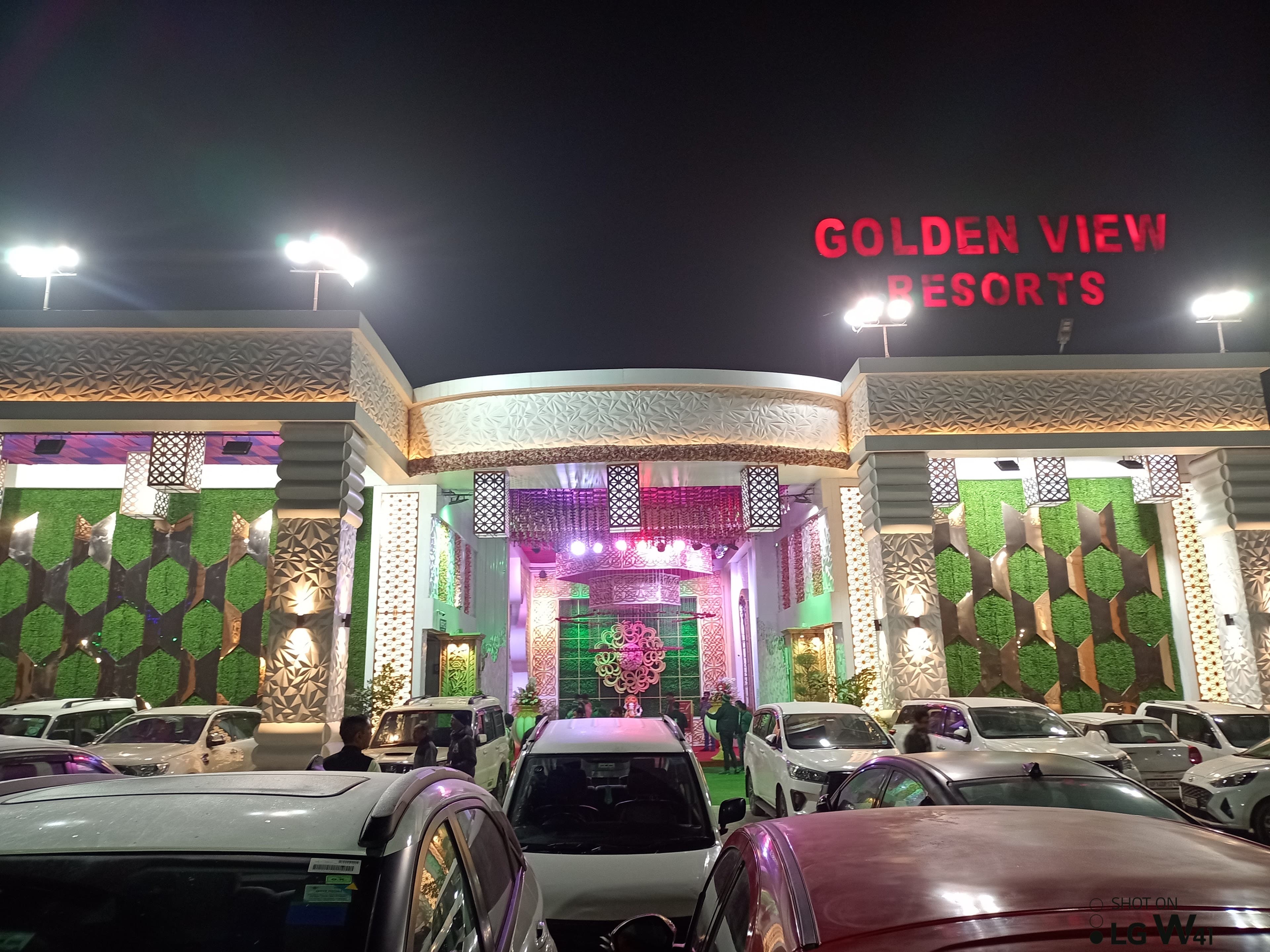 Golden View Resorts, Ghaziabad