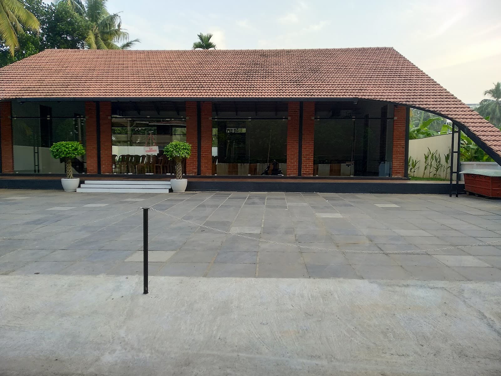 LITTLE BAY, Thrissur