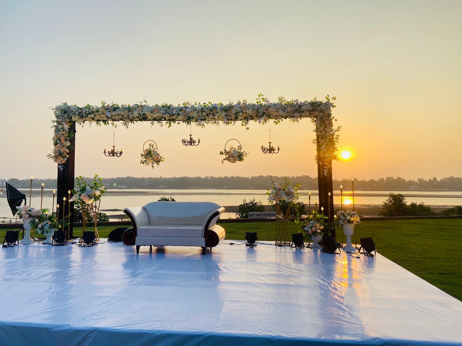 Edgewater, Mangaluru