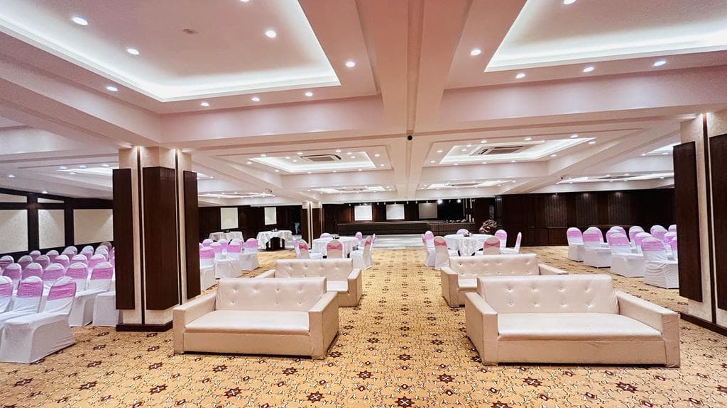 Supreme Banquets, Thane