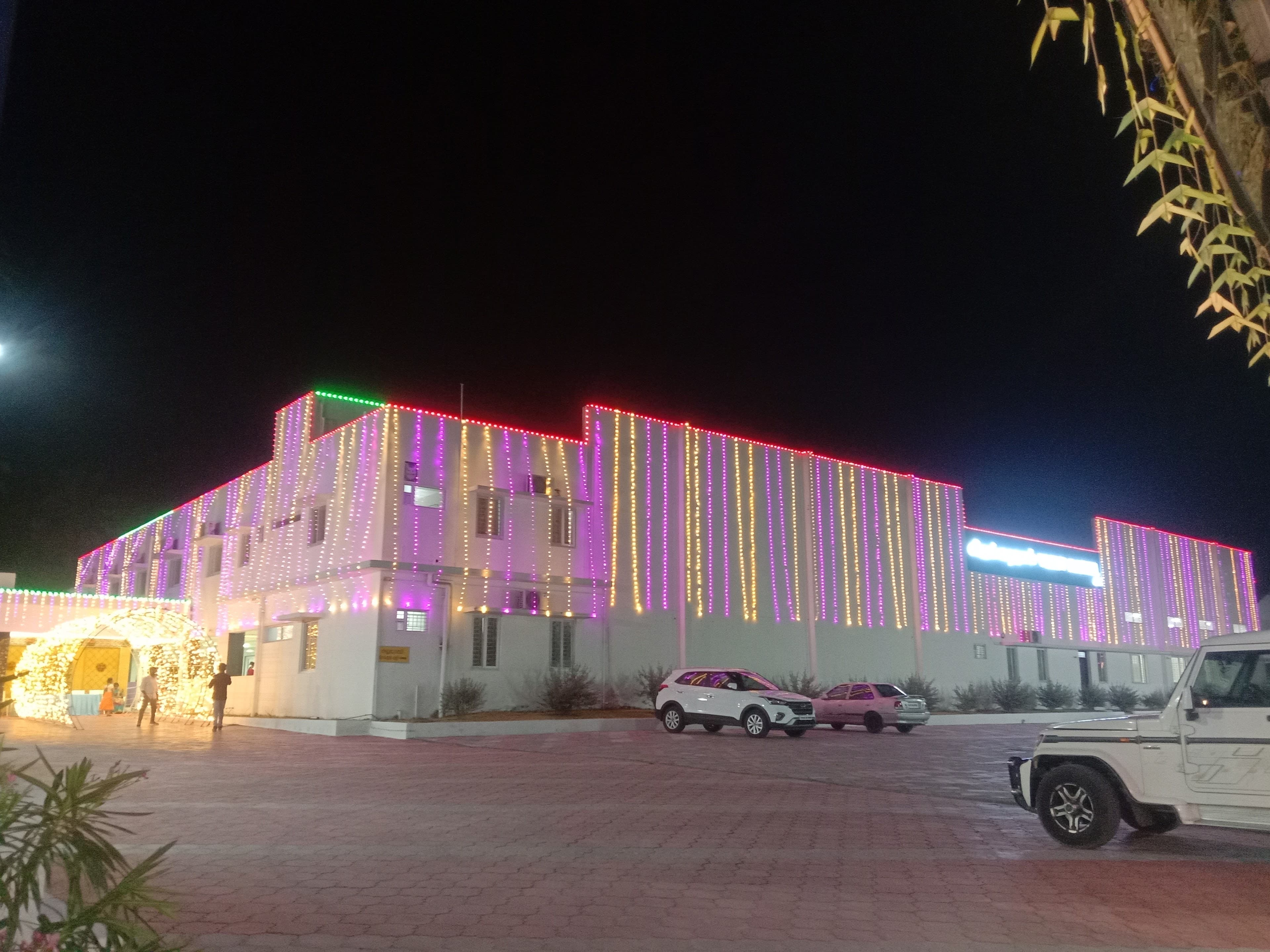 Vijey Mahal, Pollachi