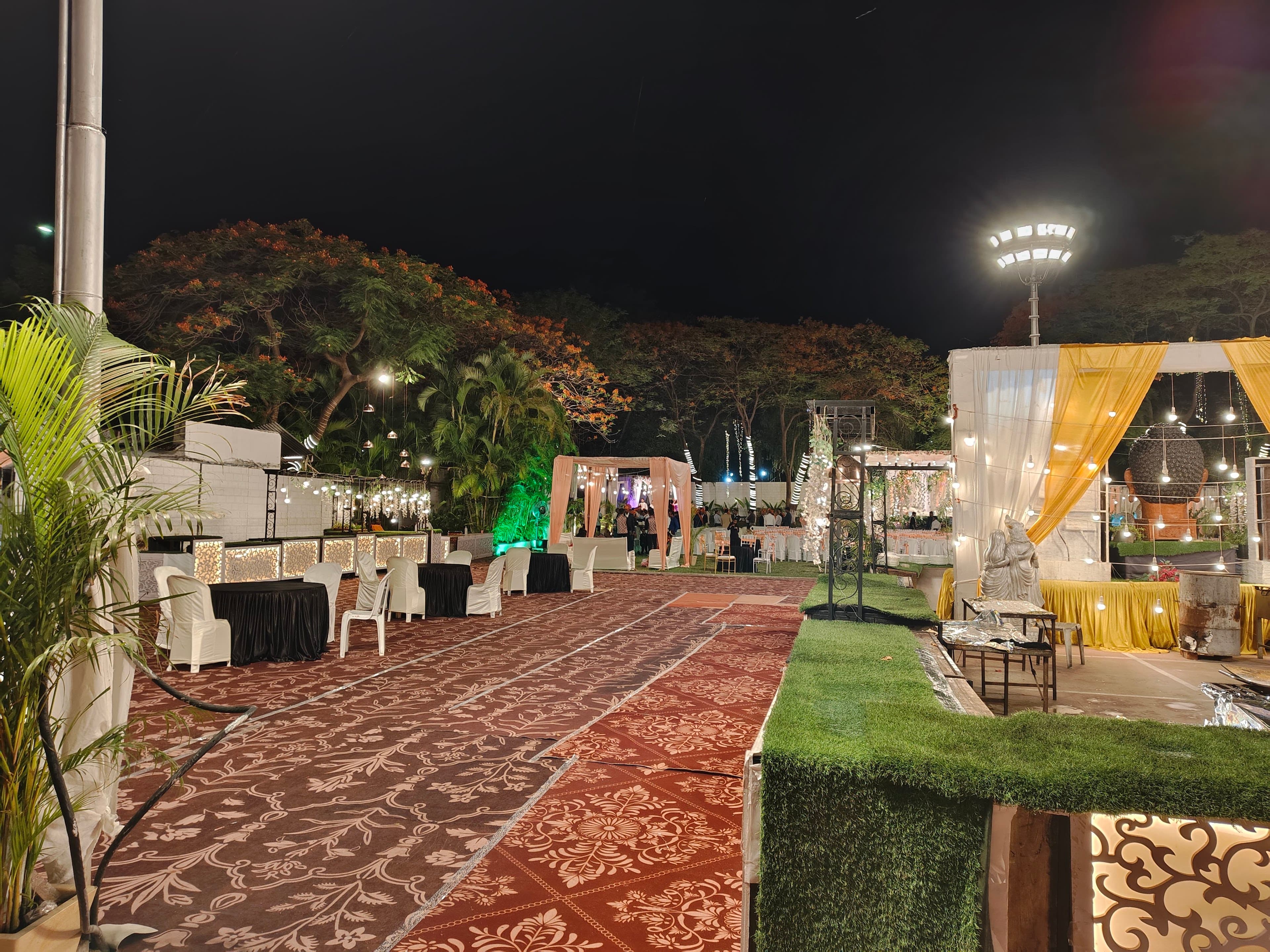 Ladies Club Lawn, Nagpur