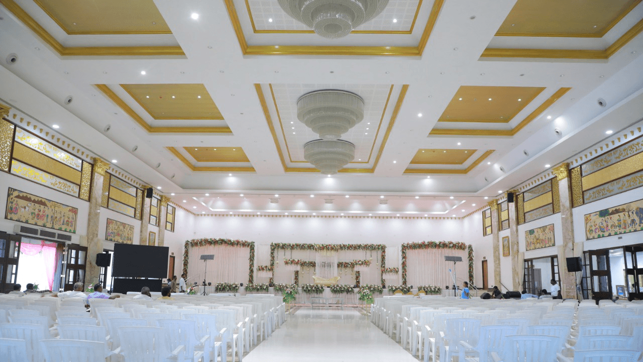 Sree Varalakshmi Mahaal, Salem